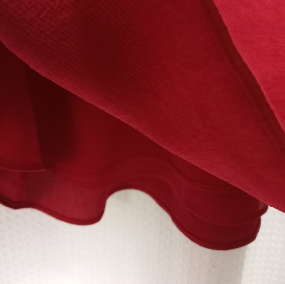 Express tank blouse. EUC. Barely worn. - Picture 4 of 5